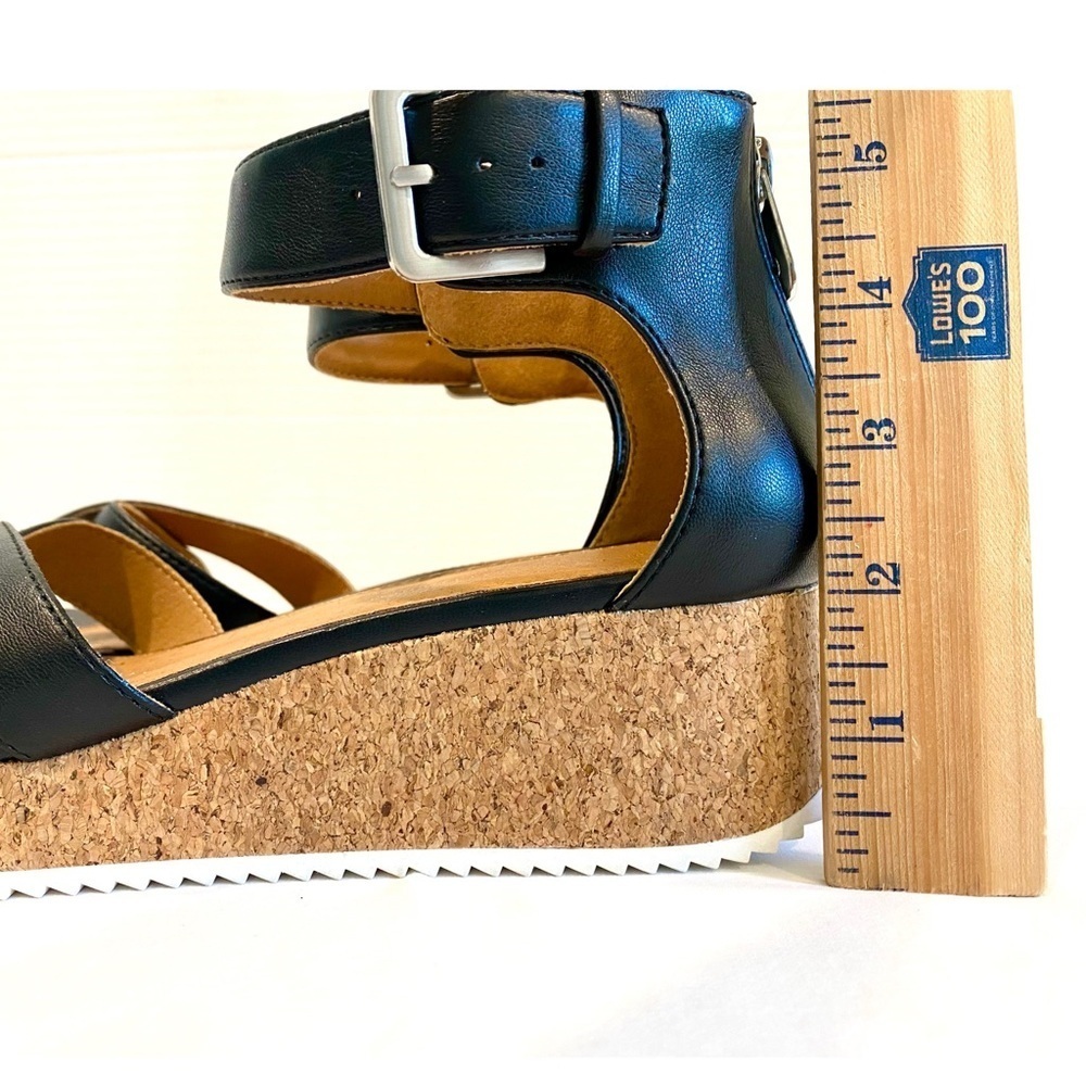 LIKE NEW — Adrienne Vittadini Cortz Wedge Platform Sandals T-strap Ankle Sz 7.5 - Picture 13 of 13